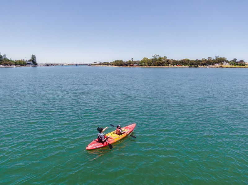 Self Drive & Hire Mandurah Boat Tours